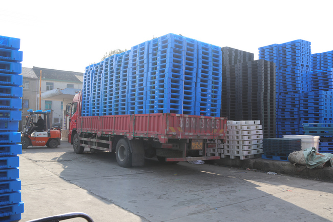 浅谈塑料世界杯shijiebei（中国）产品创新与销售渠道创新