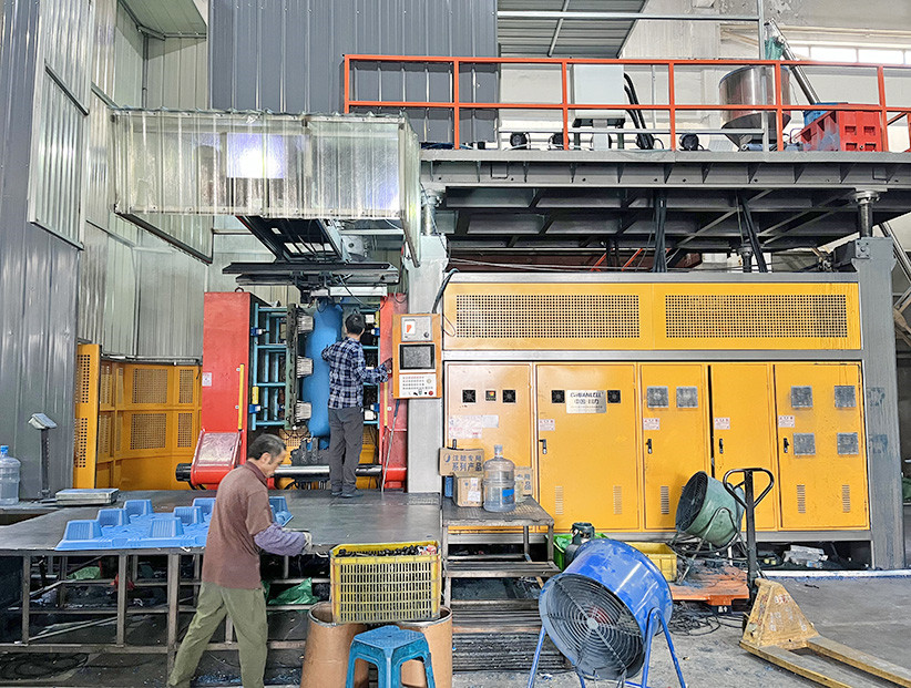 吹塑世界杯shijiebei（中国）第二车间